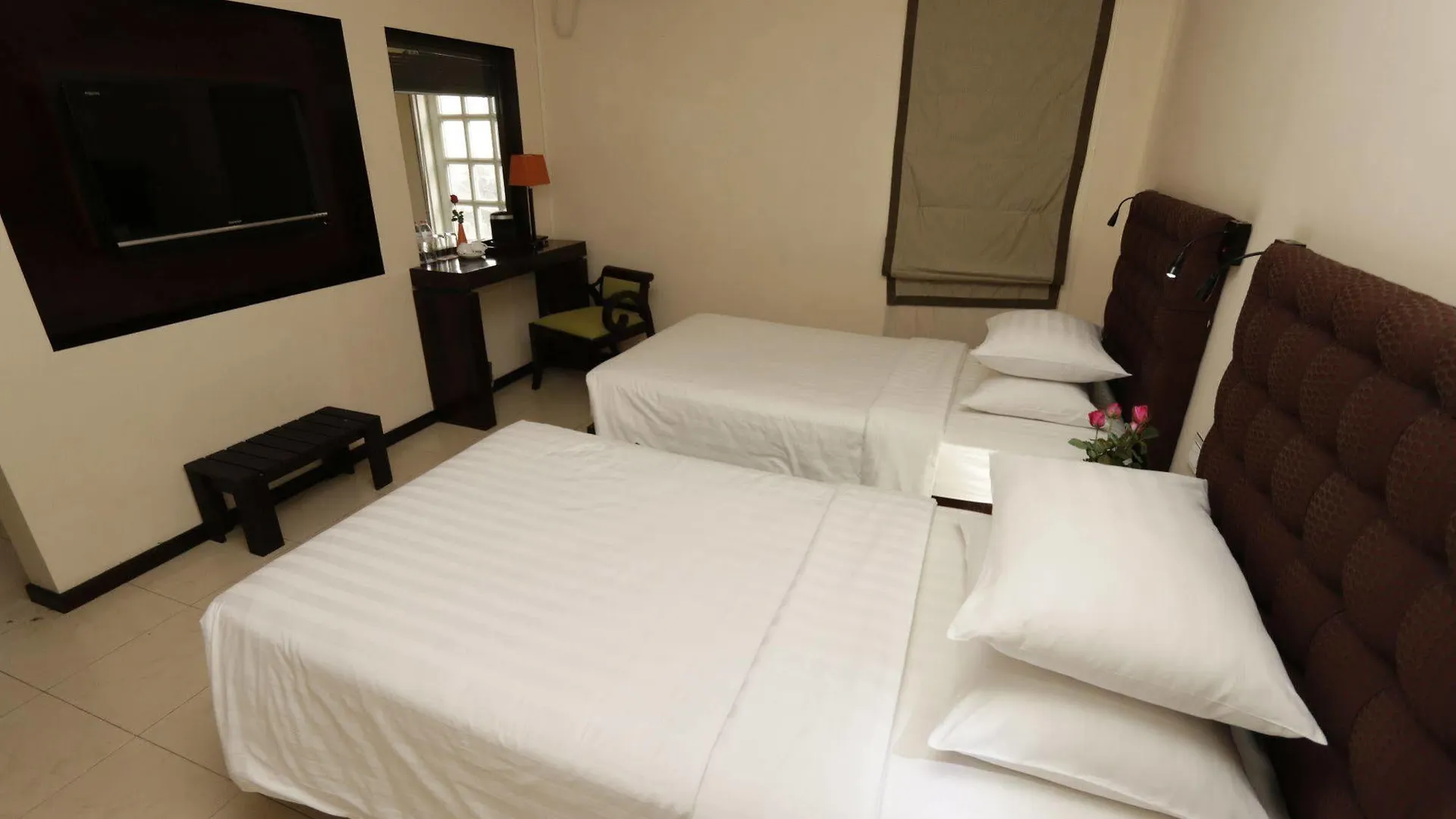 East Hotel Yangon